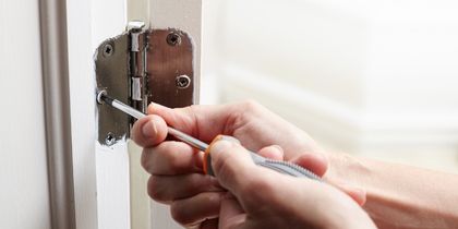 How To Adjust Door Hinges